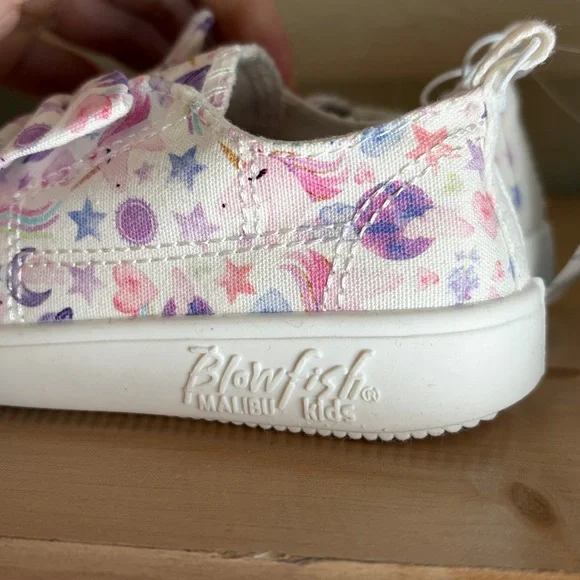 Size 7 Toddler Girls Blowfish Shoes - Picture 2 of 4